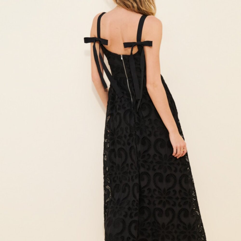 Saylor Maryl Midi Dress Sz L‎ Eyelet Dark Romantic Feminine Elegant Party NWOT - Picture 3 of 3